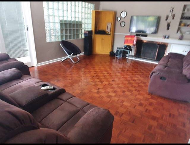 4 BEDROOM HOUSE FOR SALE IN WESTVILLE